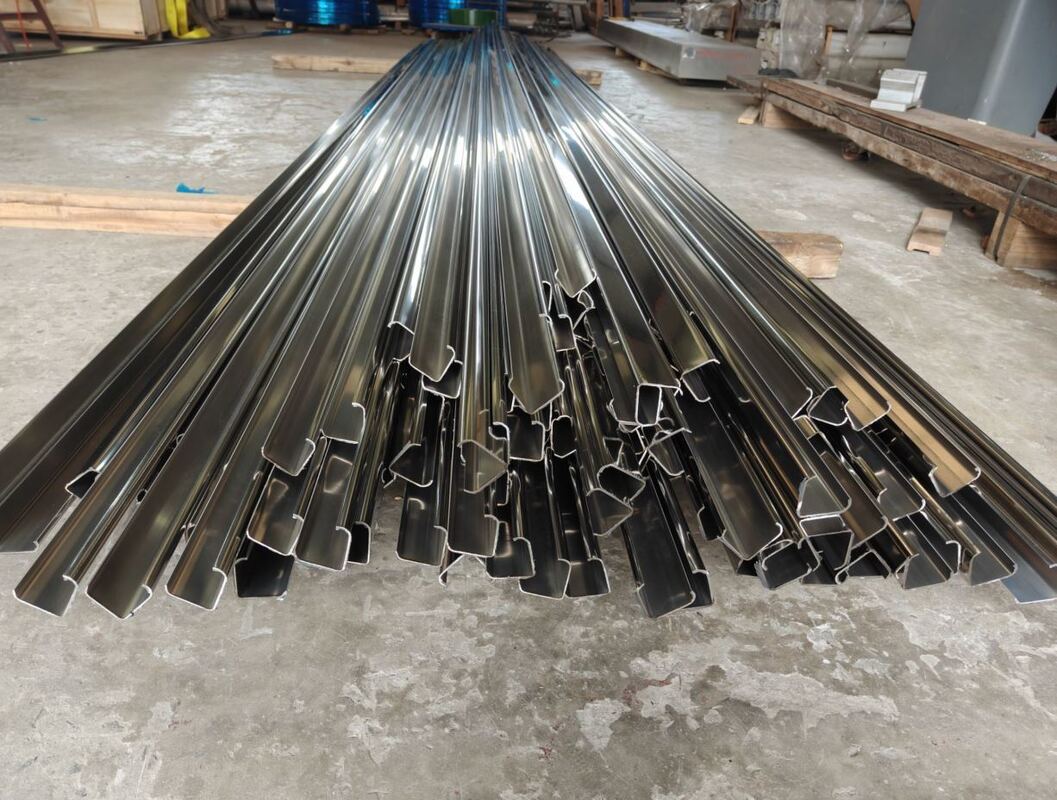 7005 Aluminiumlegering 4800MM Lengte Aluminium Geëxtrudeerd Profiel voor Hydraulische Steenboormachine Voedingsbalk